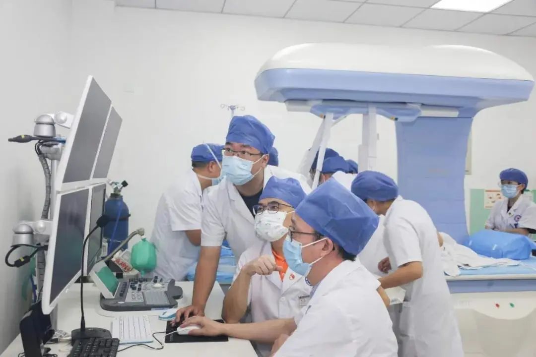 沈阳亲子鉴定费用一般是怎样收取的，需要预缴费用在做检测？插图