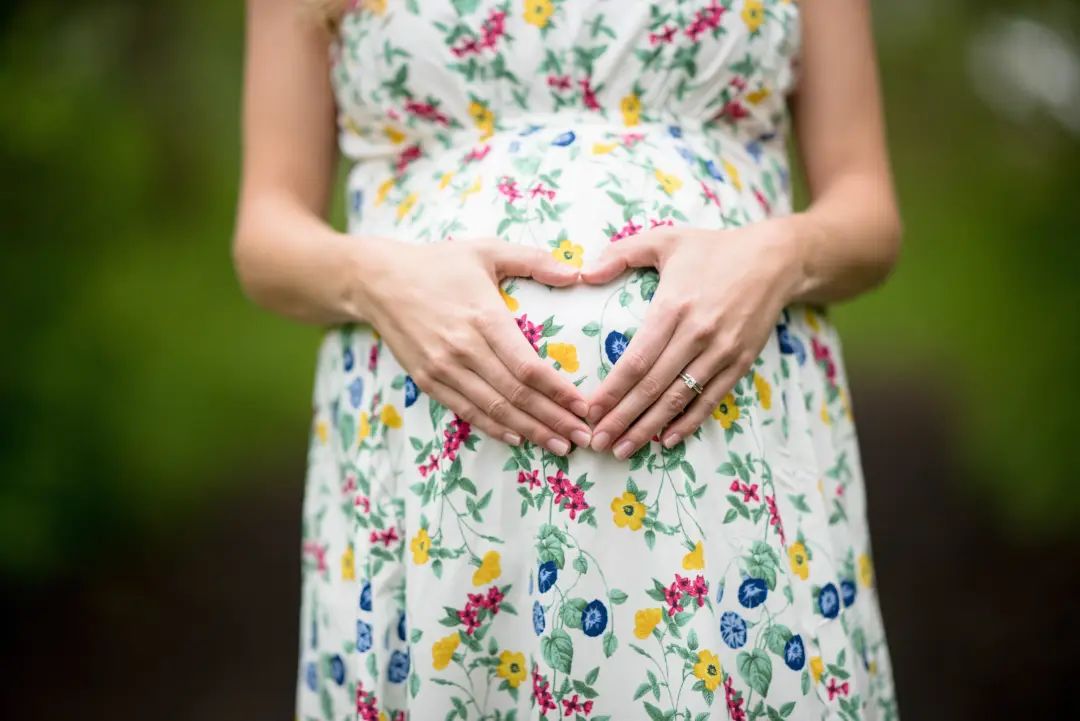 在上海结婚三年老婆怀孕了，我想让她去做亲子鉴定，有什么办法插图