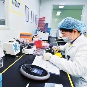苏州怀孕DNA检测服务，抽取孕妇手臂静脉血作为样本，男方样本呢？