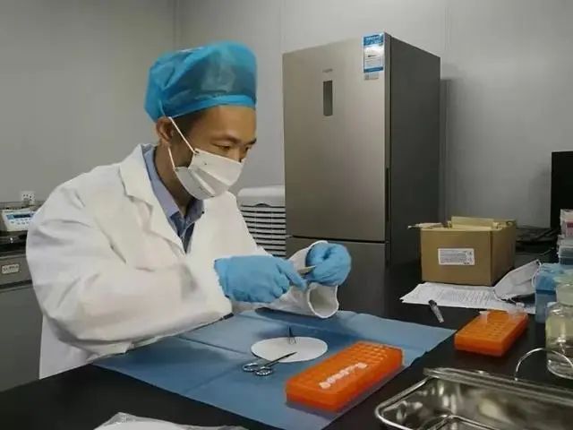 苏州泰子司法亲子鉴定机构，携带身份证件可办理入户亲子证明插图1